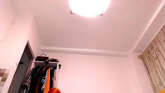 Snapshot of saara_johnson496 chatting on July 2026 03:35:02 AM saara johnson496 online show from July 2026 03:35:02 AM