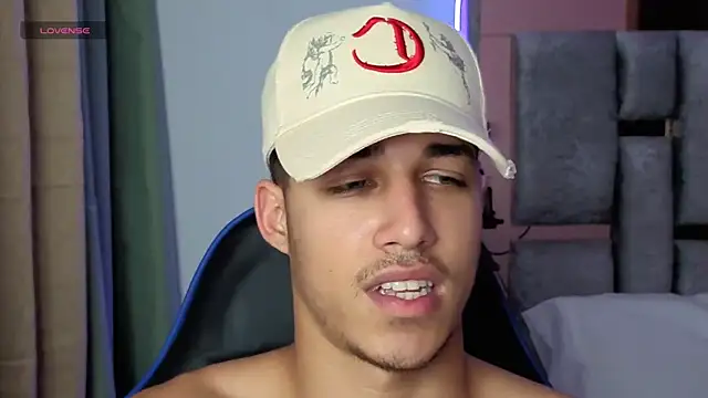 orionblaze69  online show from October 2025 11:16:01 PM