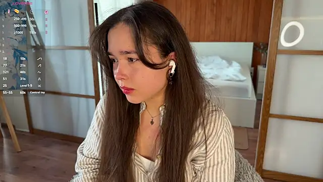 PlumyBun online show from April 2026 11:07:02 PM