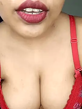 sex-withcouple online show from March 2026 03:10:01 AM