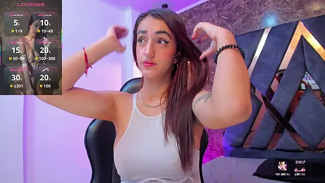 Snapshot of LexiVie_ chatting on October 2025 09:03:02 PM LexiVie online show from October 2025 09:03:02 PM