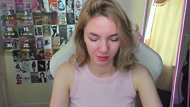 NessaDiazz online show from September 2025 01:50:01 AM