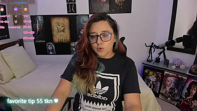 Snapshot of Cherry_blush_ chatting on November 2025 07:24:01 PM Cherry blush online show from November 2025 07:24:01 PM