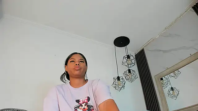 Snapshot of keyla_mejia chatting on May 2026 12:11:01 PM keyla mejia online show from May 2026 12:11:01 PM