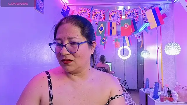 scarlett widow  online show from June 2026 12:06:02 AM