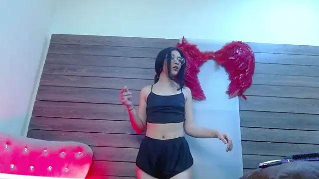 Karol Yessenia online show from October 2025 02:17:02 PM