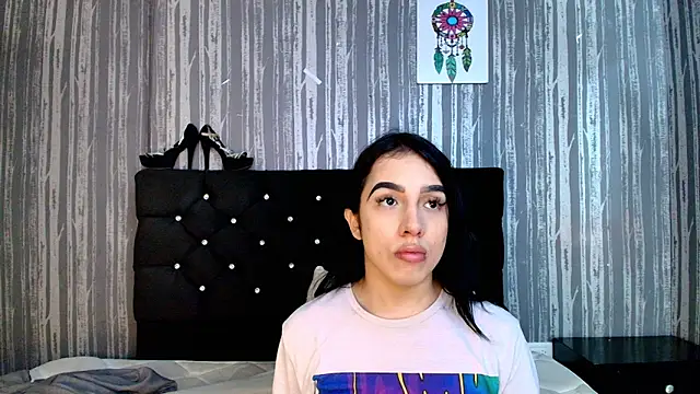 Alicee Moonn online show from January 2026 07:59:02 PM