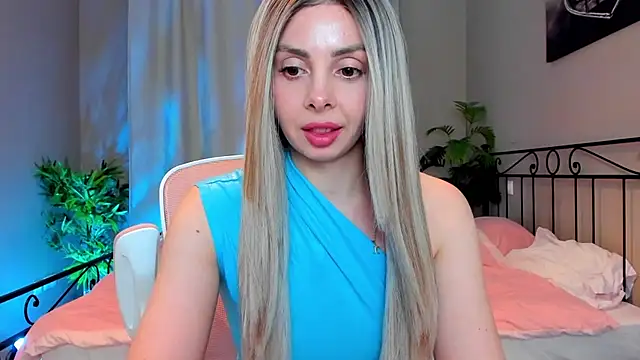 VelvetEliza online show from April 2026 08:20:02 PM