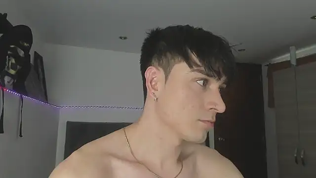 stevve 14 online show from November 2025 10:12:01 PM