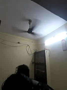 Villageanuty online show from September 2025 11:54:02 AM