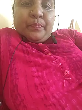 Villageanuty online show from September 2025 10:26:01 AM