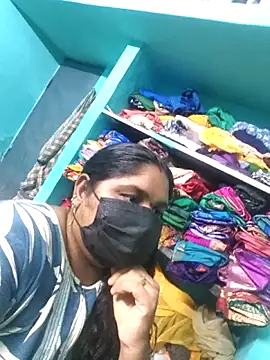 Villageanuty online show from April 2026 09:21:02 AM