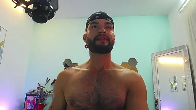 Snapshot of Juan_Castellanos7 chatting on September 2025 07:35:01 PM Juan Castellanos7 online show from September 2025 07:35:01 PM
