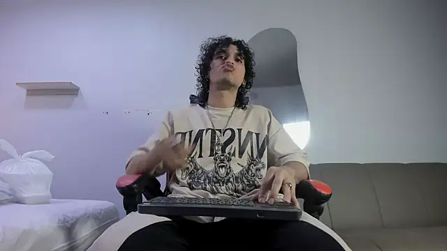 JackesTaylor online show from April 2026 04:57:01 AM