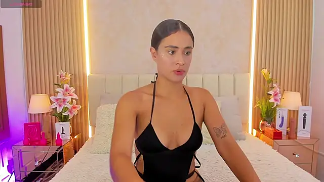 ZOEBARLOWE online show from November 2025 07:01:02 PM