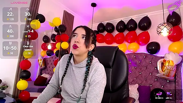 Amara Davis online show from October 2025 03:59:02 AM