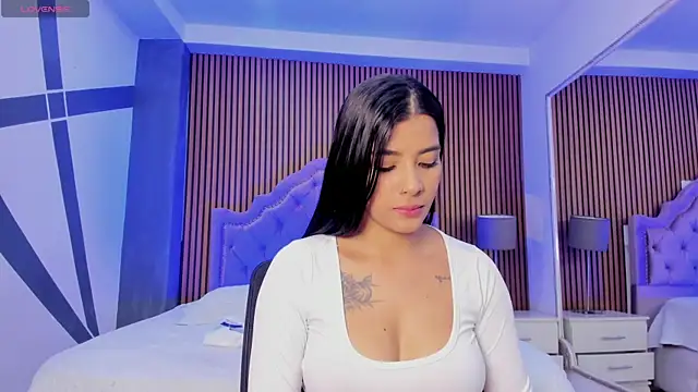 Snapshot of SelenaStonne chatting on September 2025 07:57:02 PM SelenaStonne online show from September 2025 07:57:02 PM