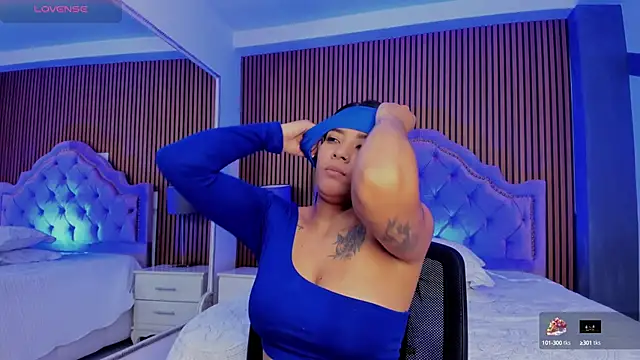 Snapshot of SelenaStonne chatting on September 2025 08:21:02 PM SelenaStonne online show from September 2025 08:21:02 PM