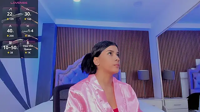 Snapshot of SelenaStonne chatting on October 2025 08:04:01 PM SelenaStonne online show from October 2025 08:04:01 PM