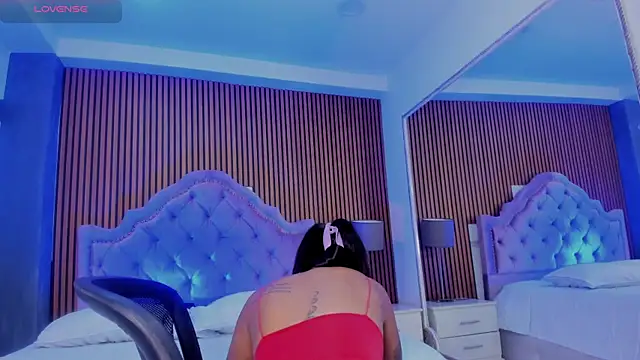 Snapshot of SelenaStonne chatting on October 2025 07:45:01 PM SelenaStonne online show from October 2025 07:45:01 PM