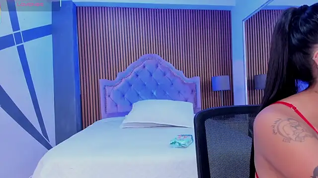 Snapshot of SelenaStonne chatting on October 2025 07:37:02 PM SelenaStonne online show from October 2025 07:37:02 PM