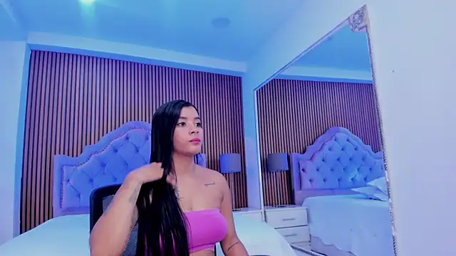 Snapshot of SelenaStonne chatting on November 2025 08:30:02 PM SelenaStonne online show from November 2025 08:30:02 PM