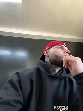 crazybarber69 online show from January 2026 06:10:01 PM