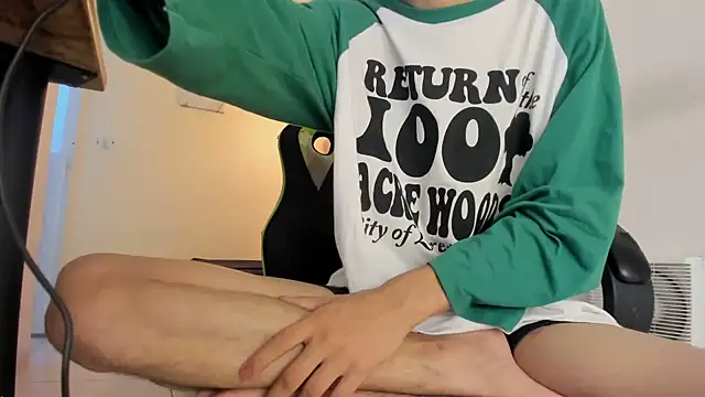 Darkknightx01 online show from October 2025 05:49:01 AM