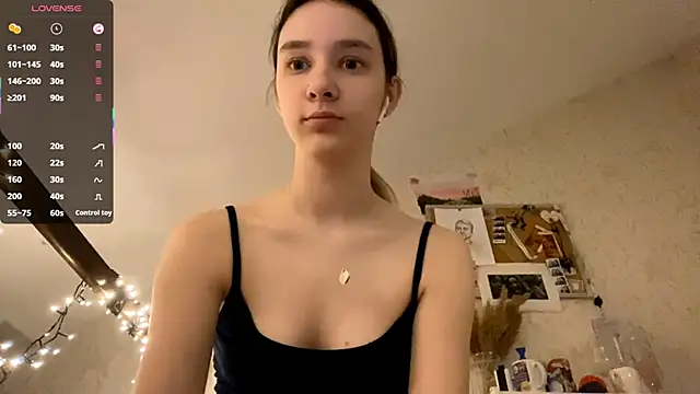 Snapshot of DanaCore chatting on September 2025 07:18:02 PM DanaCore online show from September 2025 07:18:02 PM