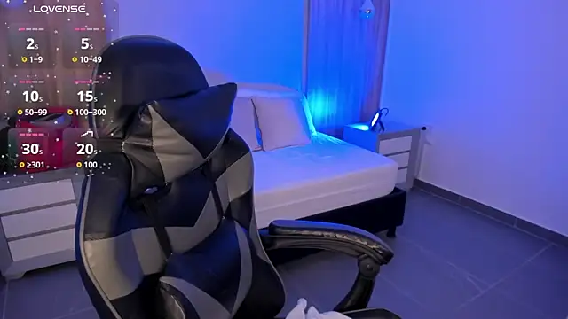 megara x  online show from January 2026 02:36:02 AM