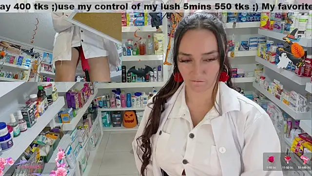 Snapshot of swmilena_hot_ chatting on October 2025 05:28:02 AM swmilena hot online show from October 2025 05:28:02 AM