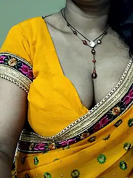 Hotty Sonali online show from September 2025 01:16:01 PM