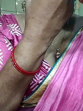 Hotty Sonali online show from October 2025 01:05:02 AM