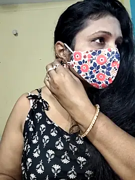 Hotty Sonali online show from November 2025 01:22:01 AM