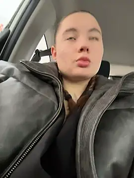 StephanieMur online show from November 2025 04:02:02 AM