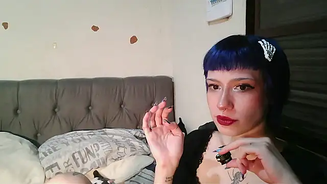 IkyVic online show from February 2026 02:07:02 AM