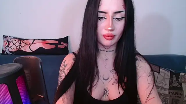 alisa tattoogirl1 online show from September 2025 05:16:02 PM