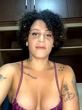 Snapshot of Babbsss chatting on October 2025 05:03:01 PM Babbsss online show from October 2025 05:03:01 PM