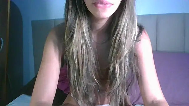 Mayalorenz online show from September 2025 04:45:01 AM