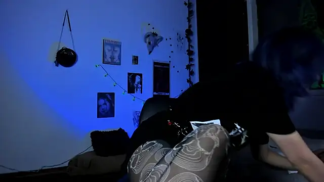 Snapshot of kattusauruss chatting on October 2025 04:40:02 AM kattusauruss online show from October 2025 04:40:02 AM