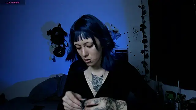 Snapshot of kattusauruss chatting on November 2025 12:22:02 AM kattusauruss online show from November 2025 12:22:02 AM