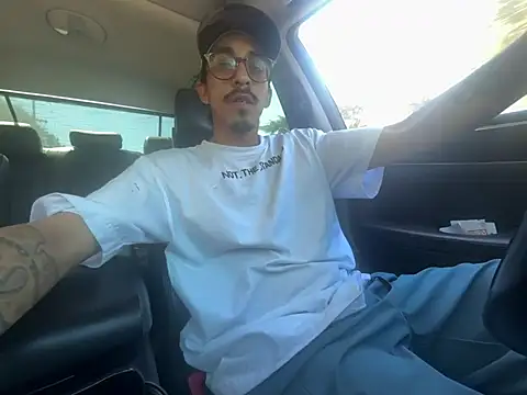 bigdickkane300 online show from July 2026 10:45:01 PM