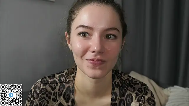 VeronaHerrin online show from September 2025 07:10:02 AM
