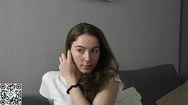 VeronaHerrin online show from September 2025 07:20:01 AM