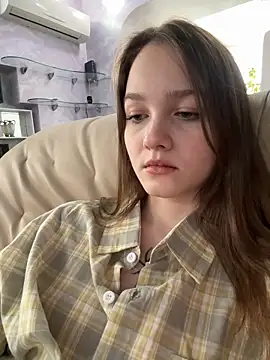 MichelleRoux online show from September 2025 10:59:02 AM