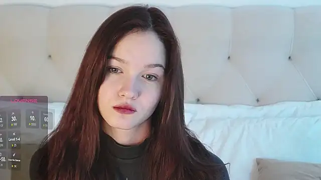 MichelleRoux online show from November 2025 01:11:02 PM