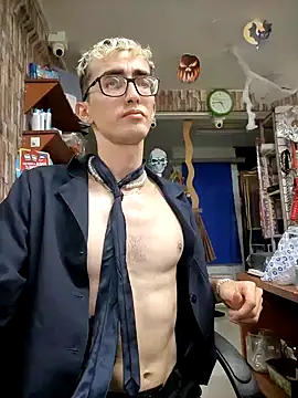 Snapshot of moorejhosua chatting on October 2025 09:36:01 PM moorejhosua online show from October 2025 09:36:01 PM