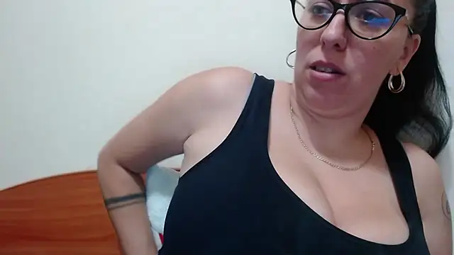 jollene online show from November 2025 02:04:01 PM