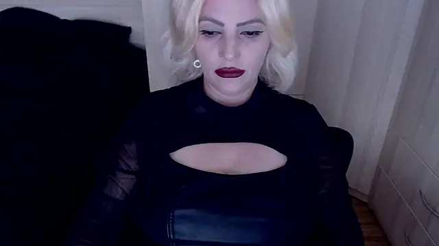 demisweet online show from June 2026 09:59:02 PM