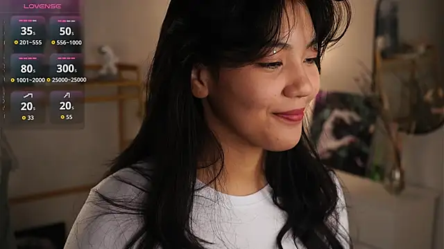 MoiraEger online show from October 2025 05:02:02 PM